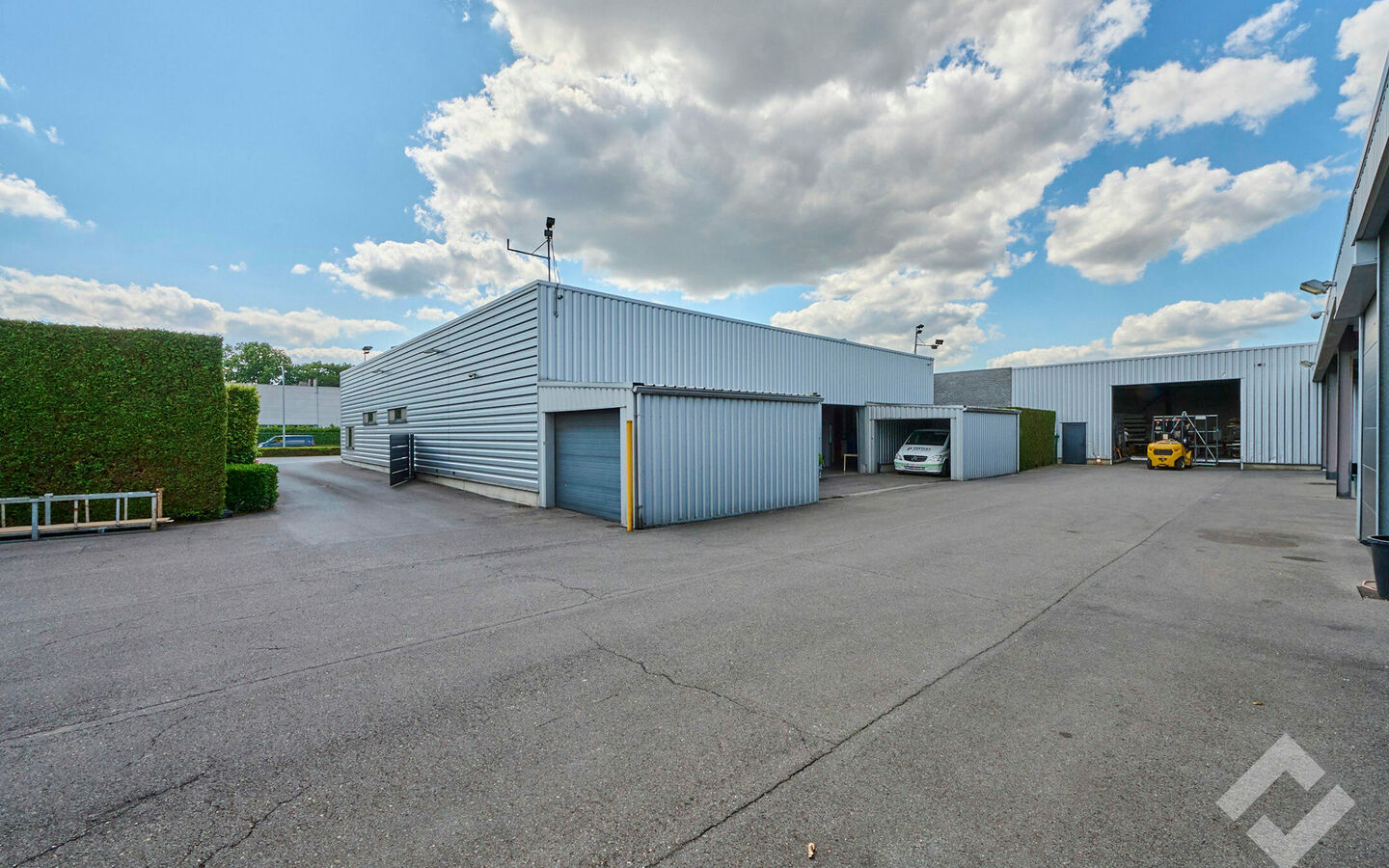 Gebouw voor gemengd gebruik te koop in Dessel