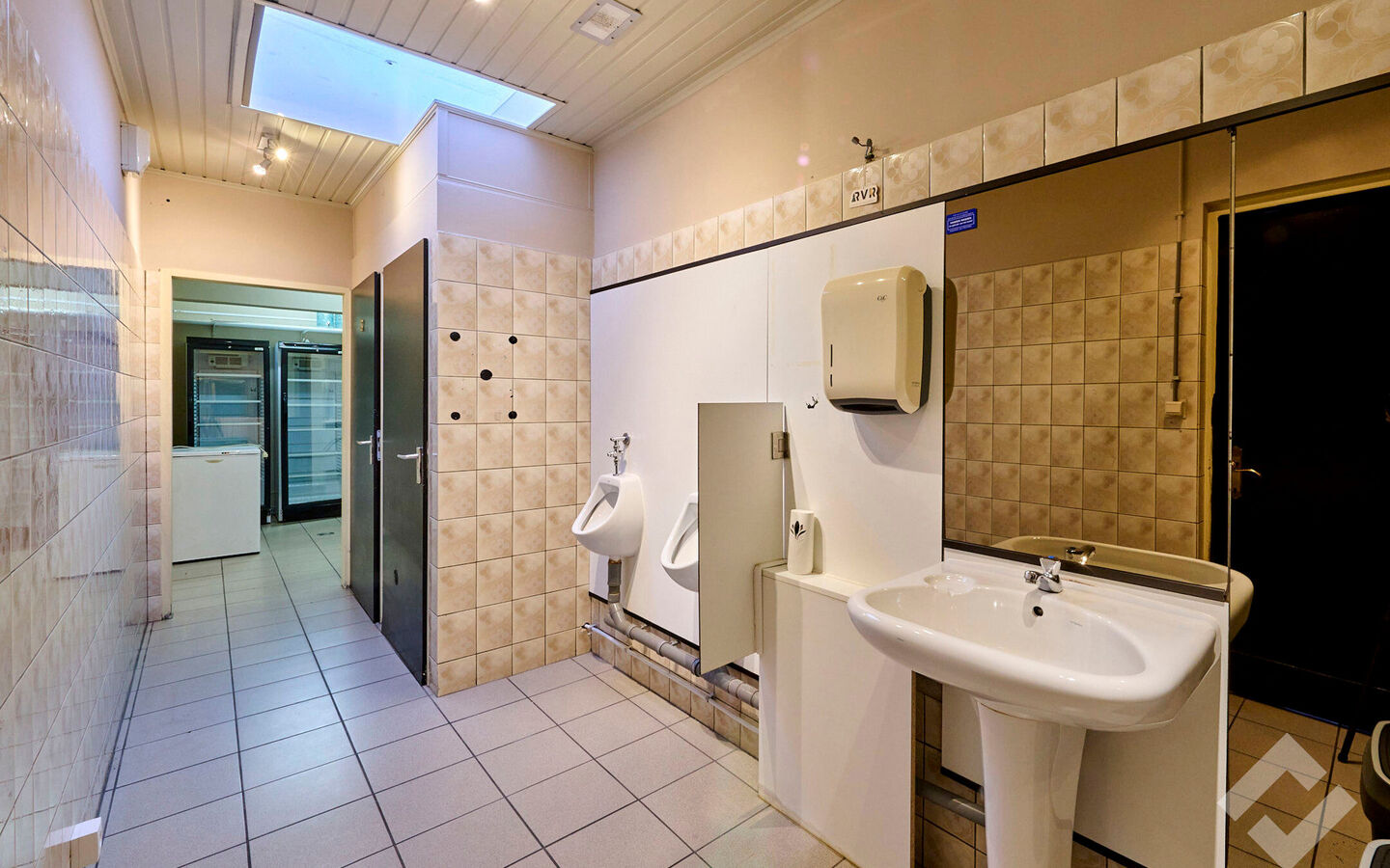 Gebouw voor gemengd gebruik te koop in Lommel