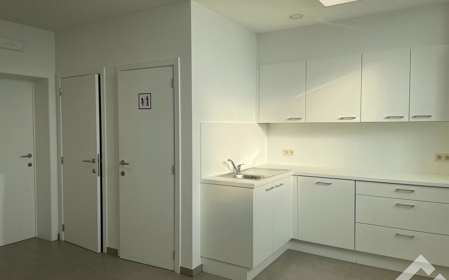 Individuele handelszaak te huur in Geel