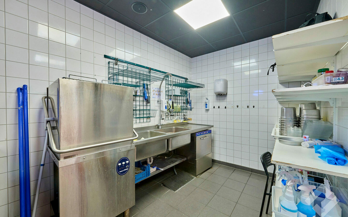 Individuele handelszaak te koop in Lommel