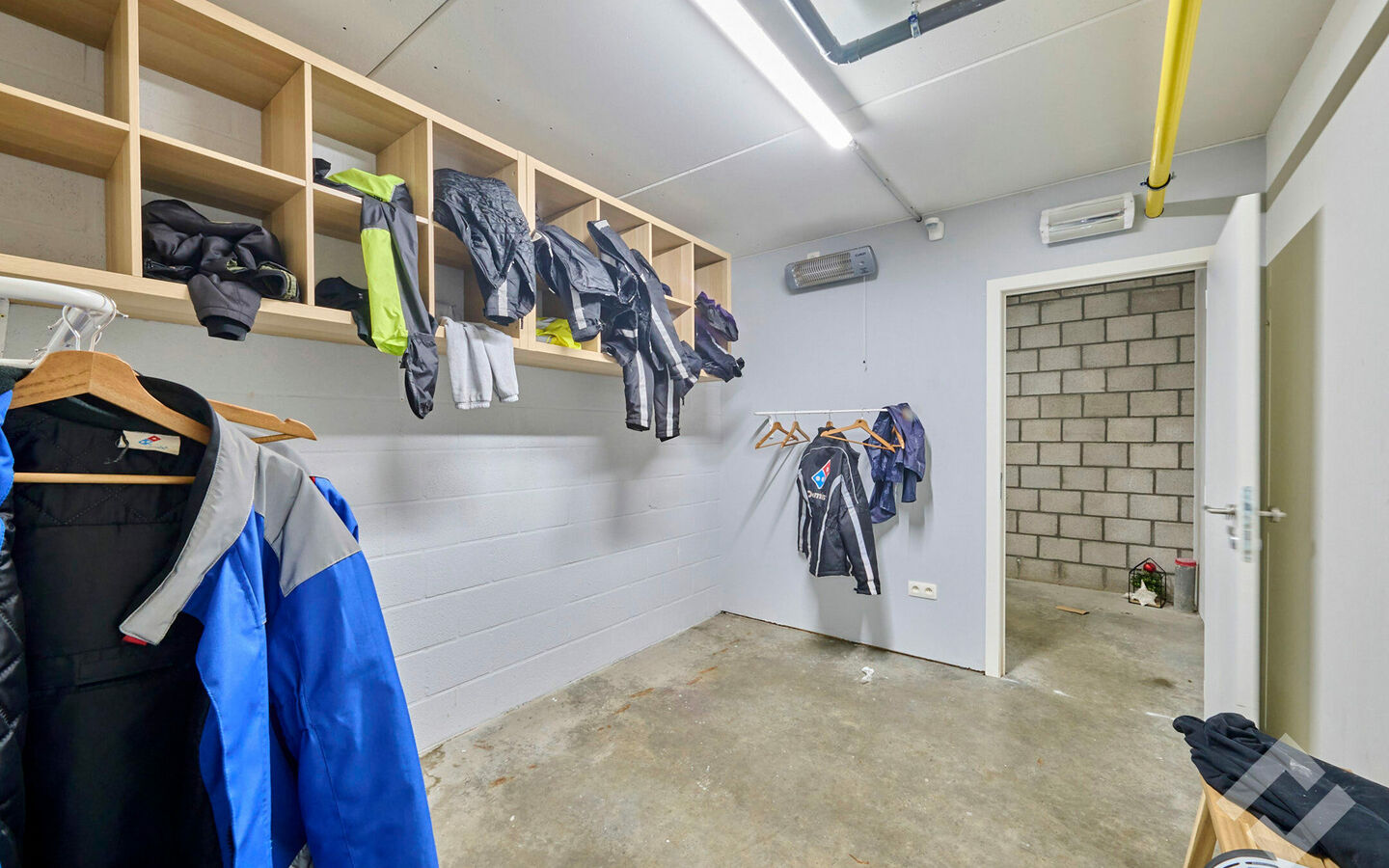 Individuele handelszaak te koop in Lommel