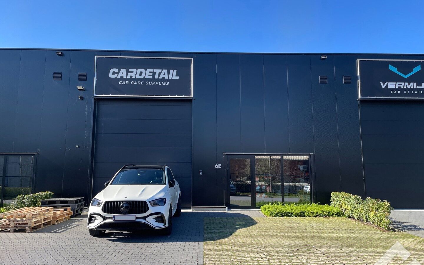 Industrieel gebouw te huur in Bree