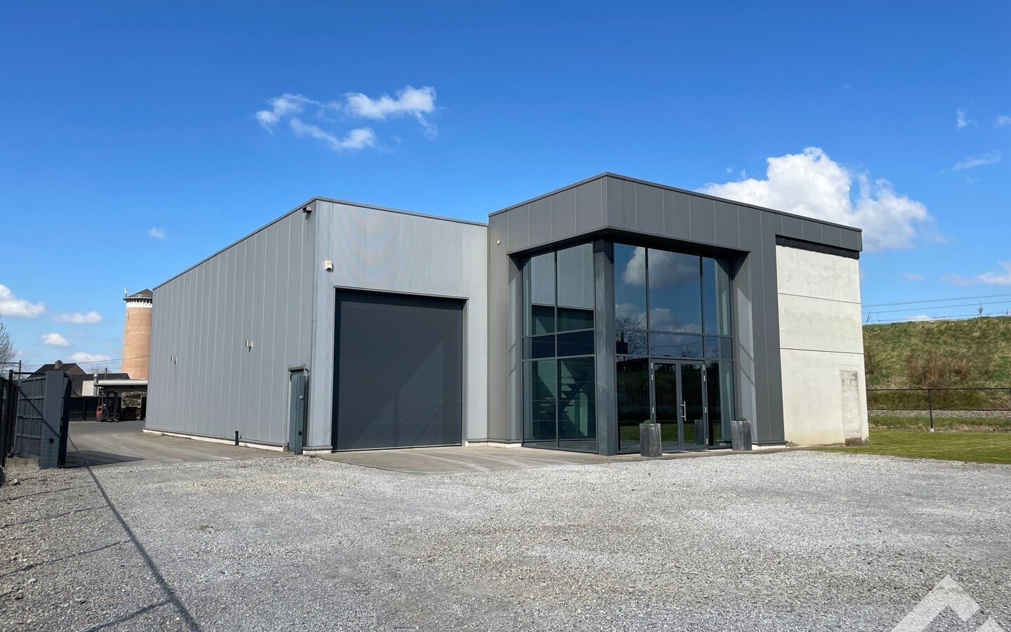 Industrieel gebouw te huur in Hamont-Achel