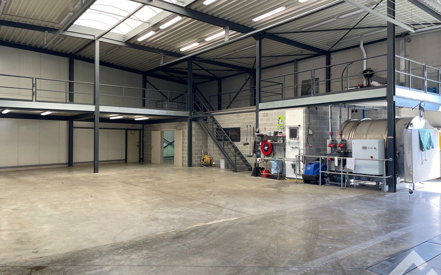 Industrieel gebouw te huur in Hamont-Achel