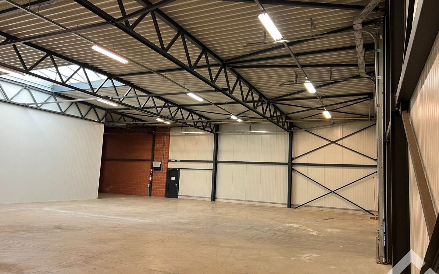 Industrieel gebouw te huur in Hamont-Achel