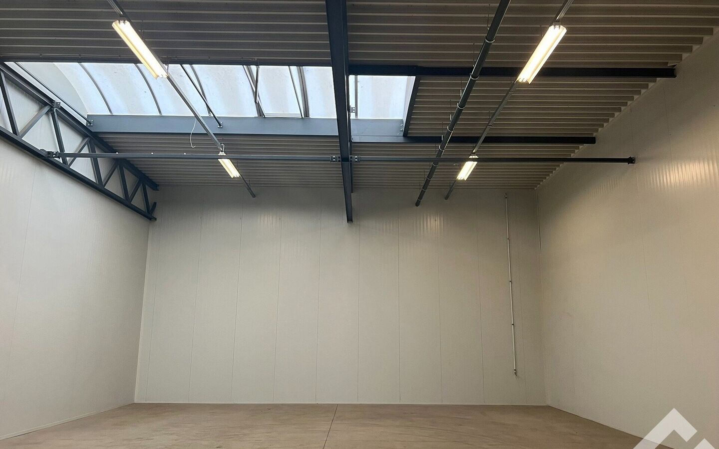 Industrieel gebouw te huur in Hamont-Achel