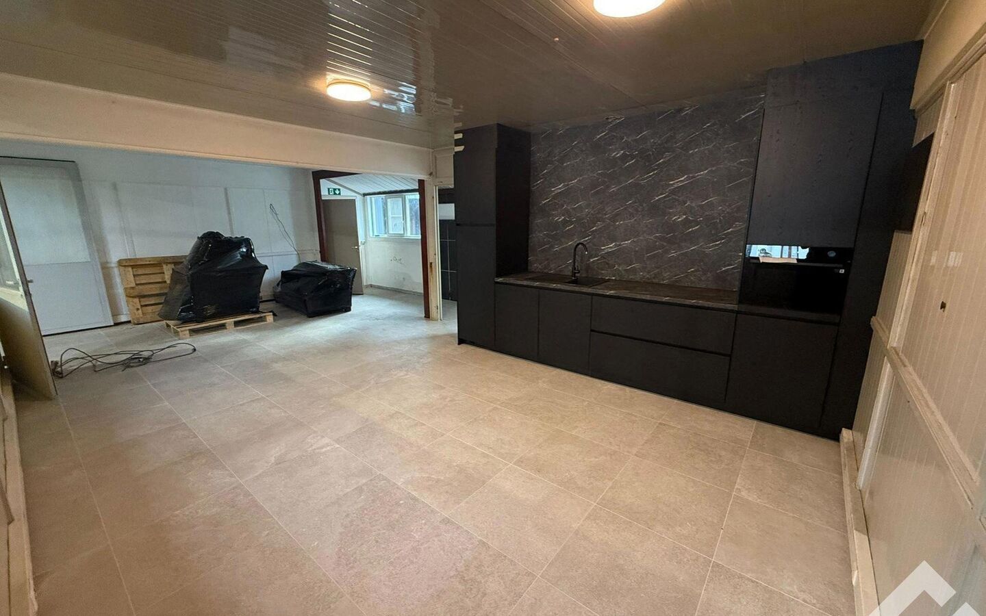 Industrieel gebouw te huur in Mol