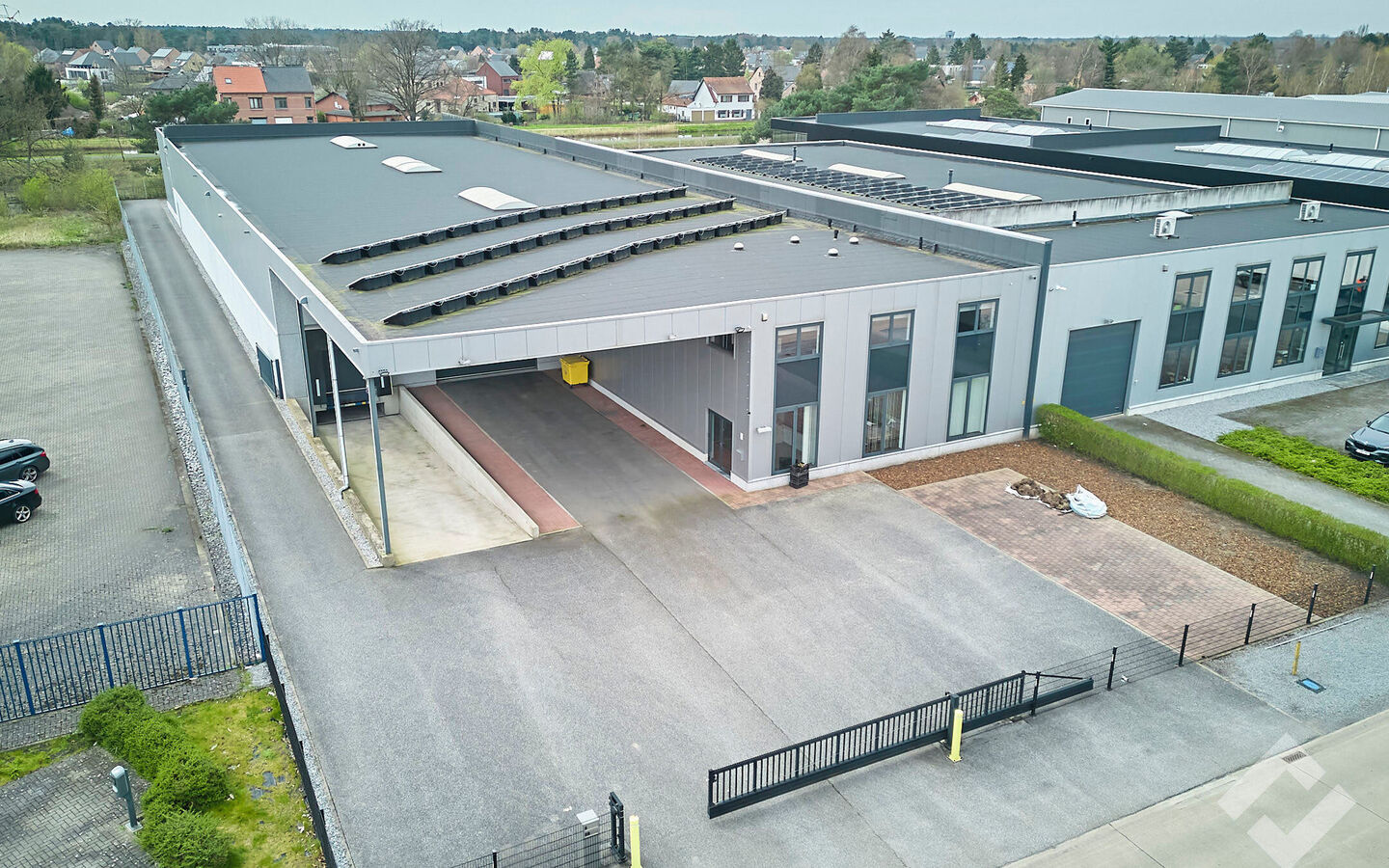 Industrieel gebouw te koop in Balen