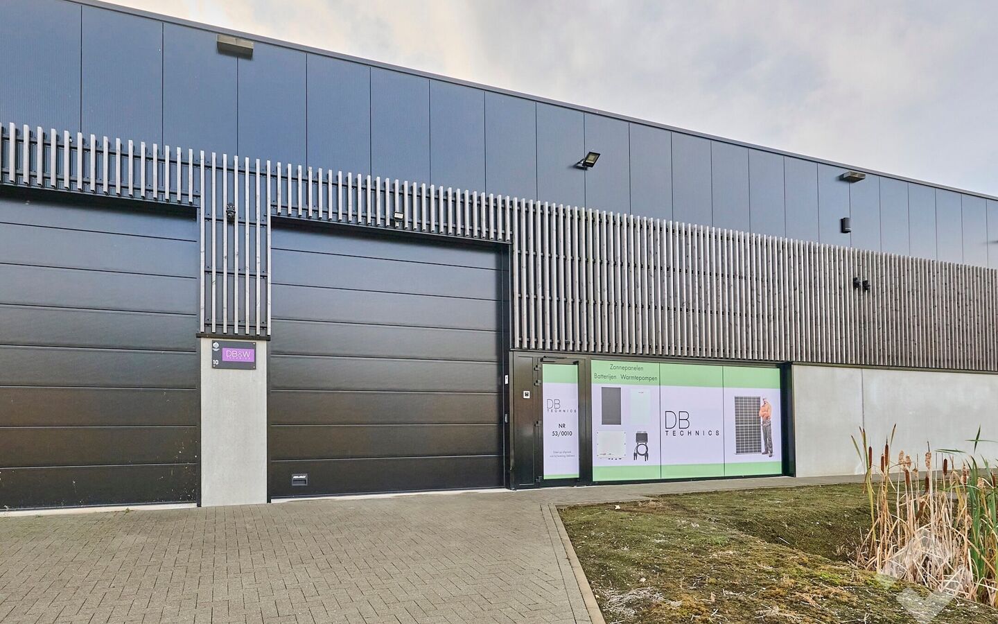 Industrieel gebouw te koop in Ham