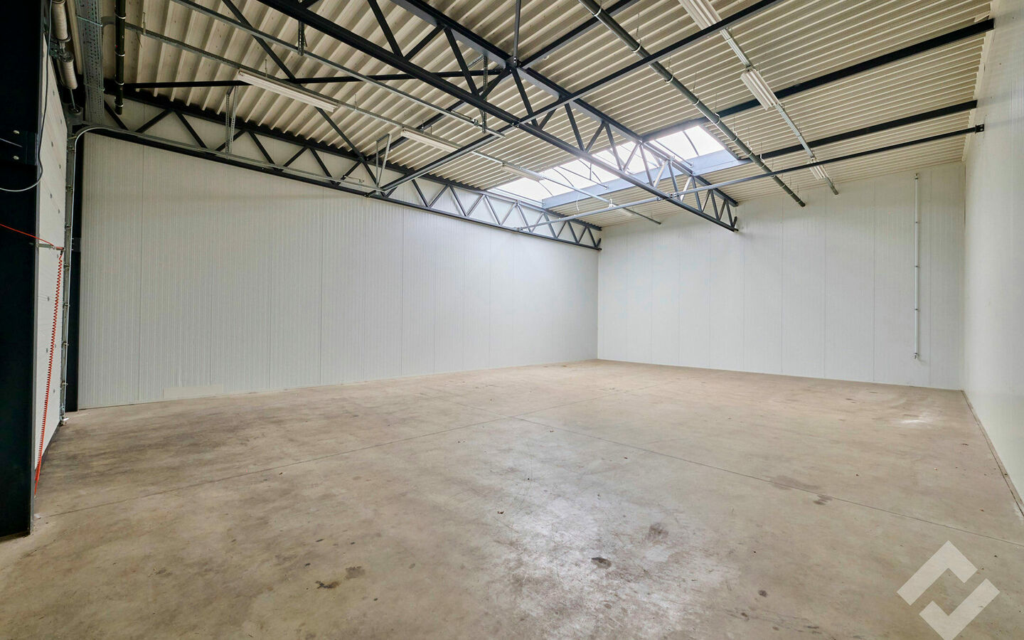 Industrieel gebouw te koop in Hamont-Achel