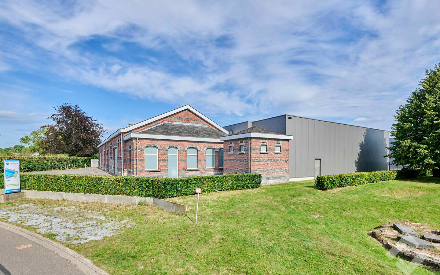 Industrieel gebouw te koop in Hamont-Achel