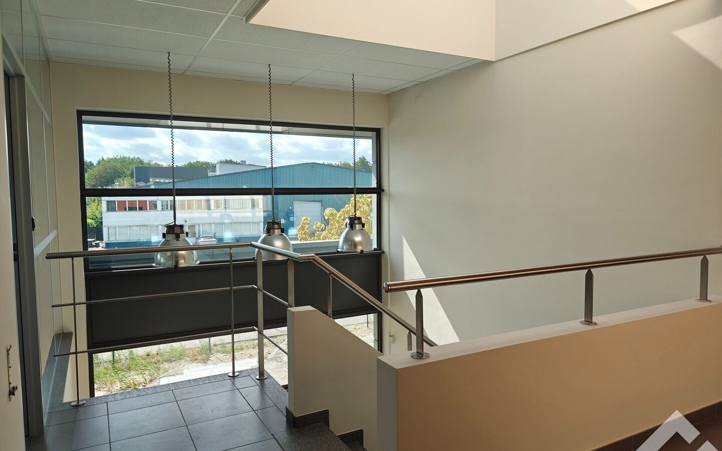 Kantoor te huur in Balen