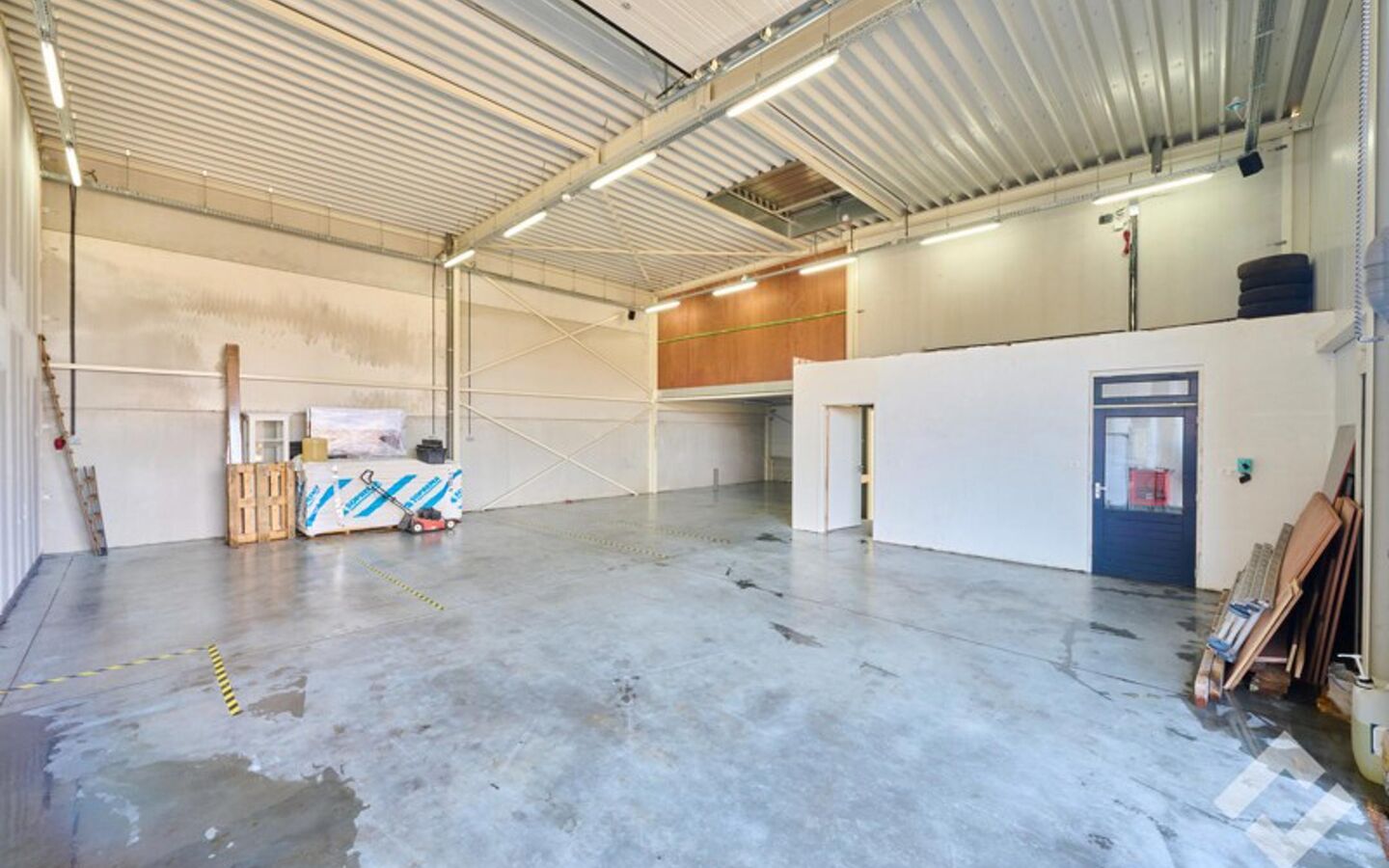 3746003274000003846/3438257