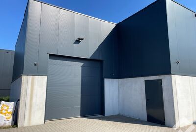 Industrieel gebouw te huur in Overpelt