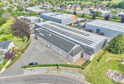 Industrieel gebouw te koop in Hamont-Achel