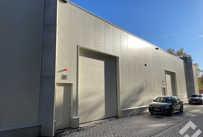 Industrieel gebouw te koop in Laakdal